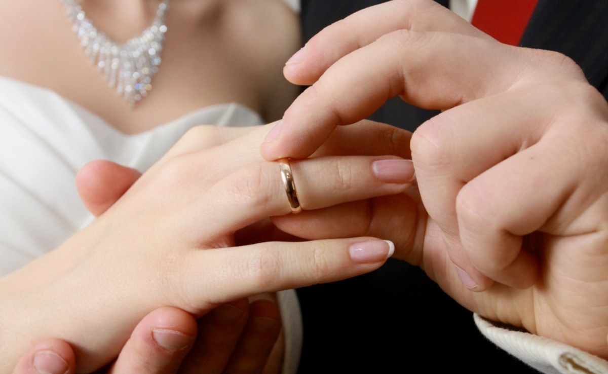Невеста с кольцом на пальце