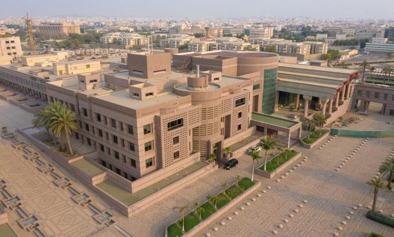 الكليات العلمية بجامعة الملك سعود وتخصصاتها 2022/1444