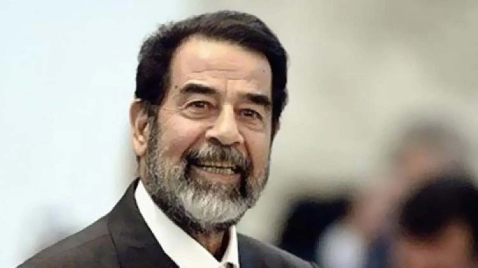 هل صدام حسين عايش حتى الان