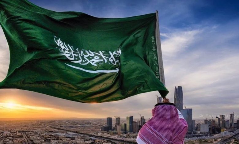 هل يوم العلم اجازة رسمية في السعودية - تفاصيل